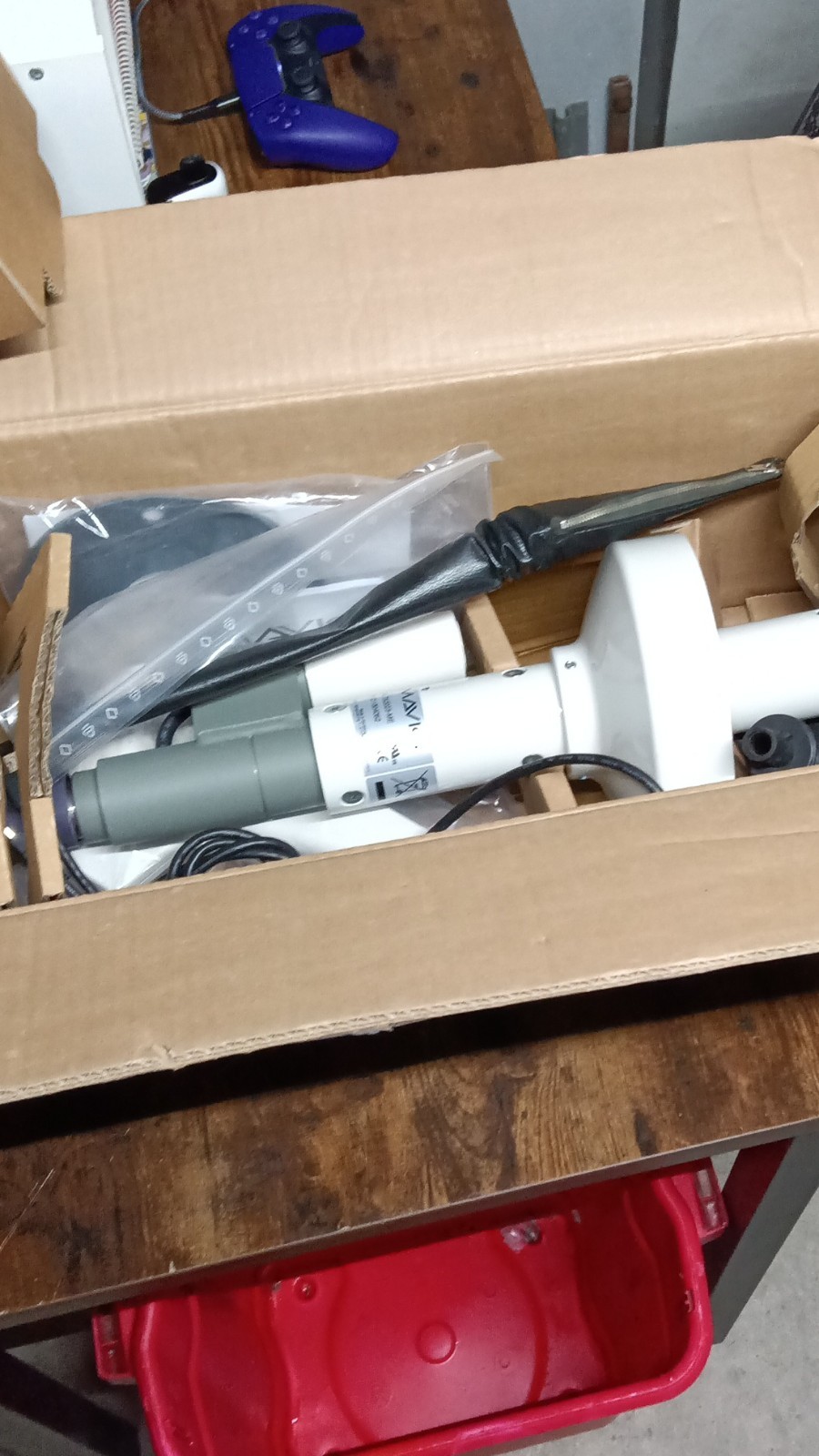 Mavig TS2023-ME Ceiling-Mounted Medical Examination Light for Lab Use No Light