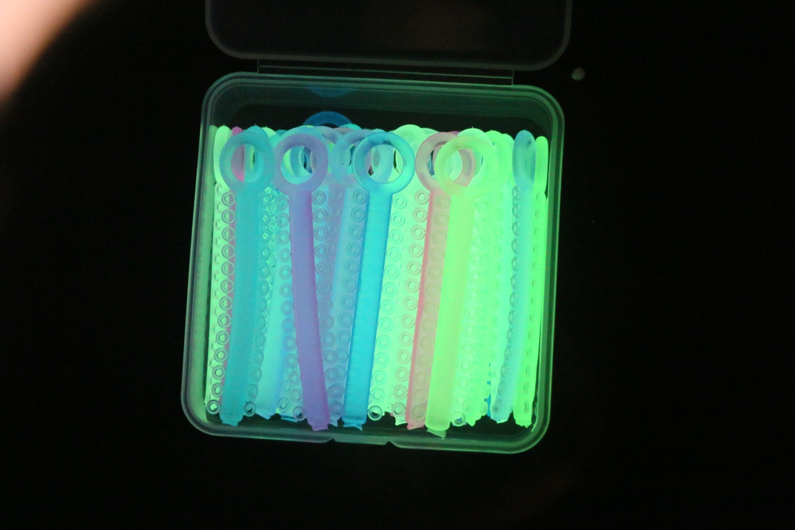 Dental Ortho Ligature Ties Glow in Dark Braces Elastic Rubber Bands Mixed Color