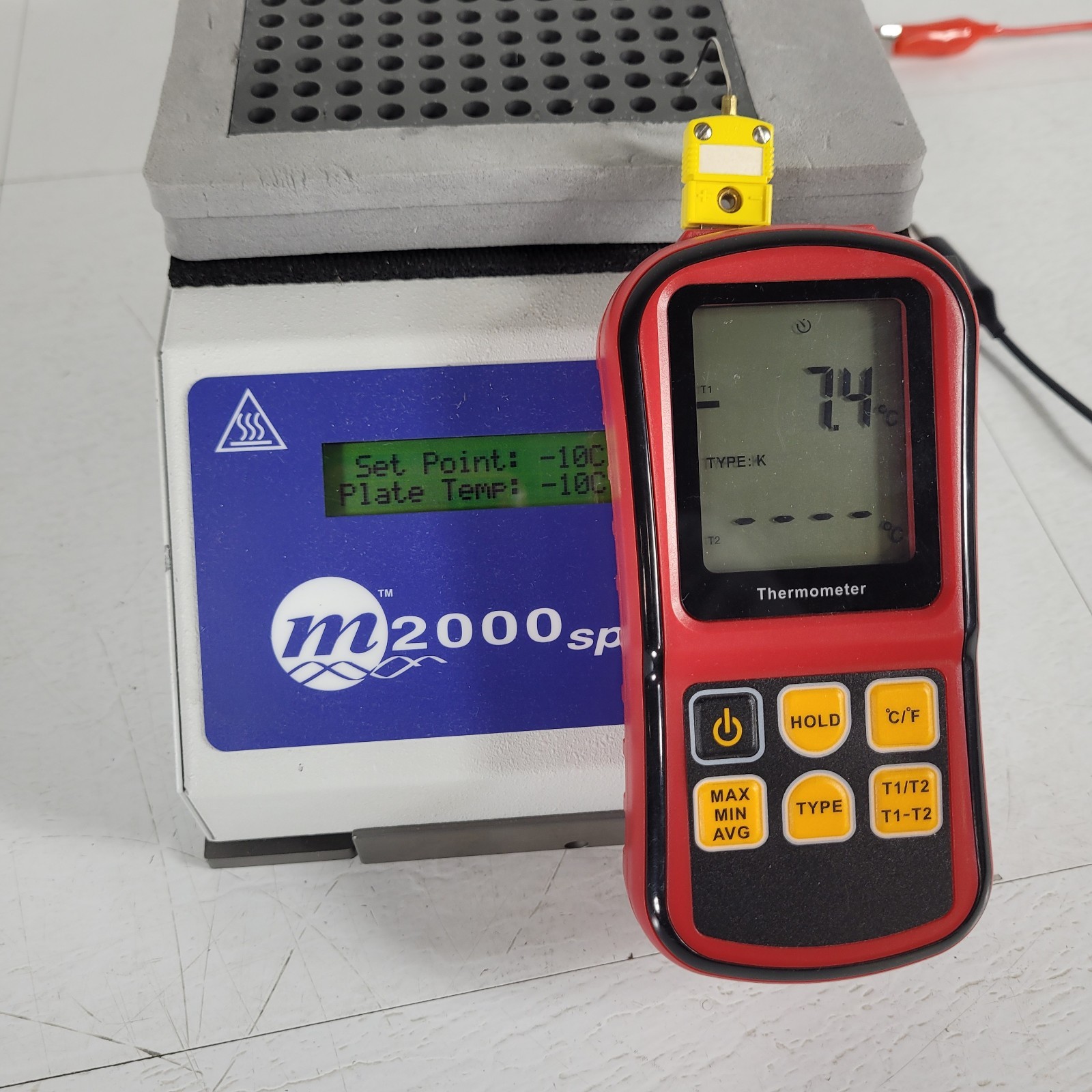 TESTED Abbott M2000SP Chilling Hot Plate 12VDC -10 to +100 Degree C 96 Vial Tray