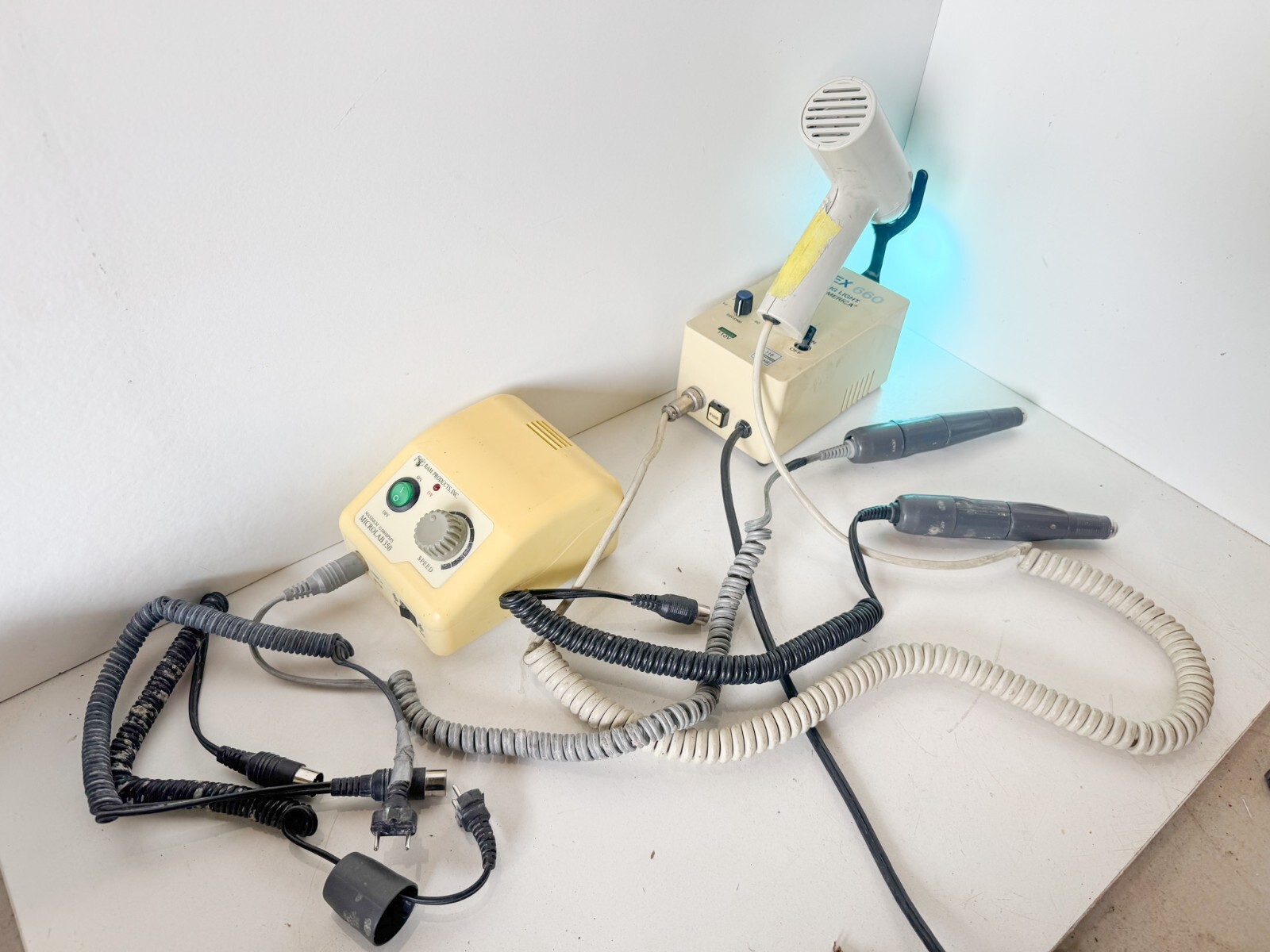 USED Litex 660 dental curing light Microlab 350 control, 2 tools, cables EL05