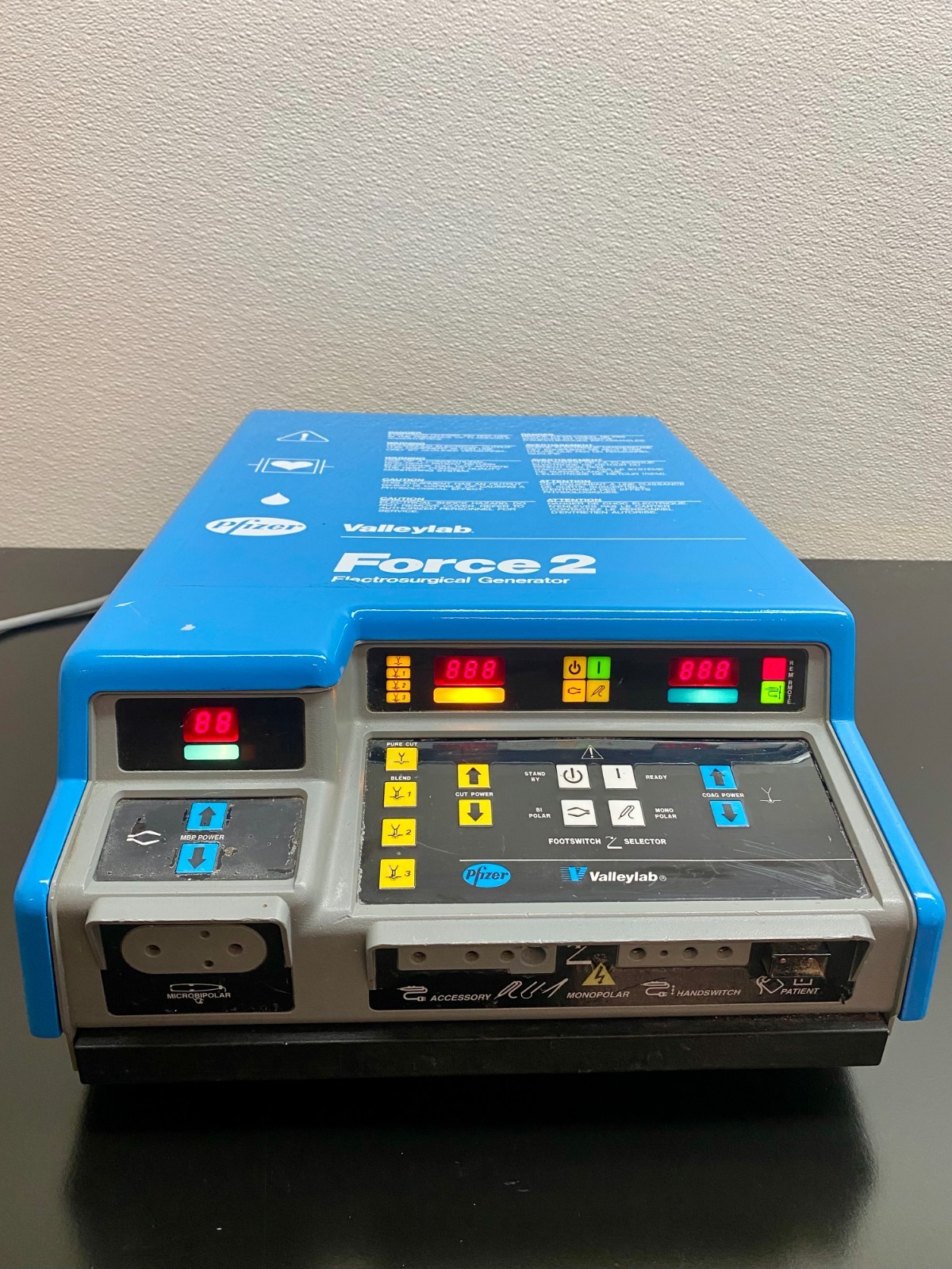 Valleylab Force 2 Solid State Electrosurgical Generator 300 watts