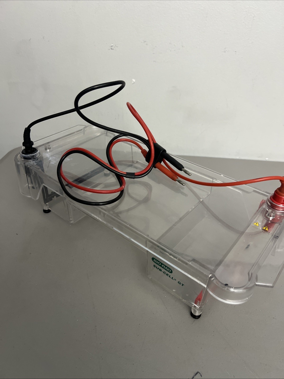 Bio-Rad Sub Cell GT Basic Horizontal Electrophoresis Systems- Working