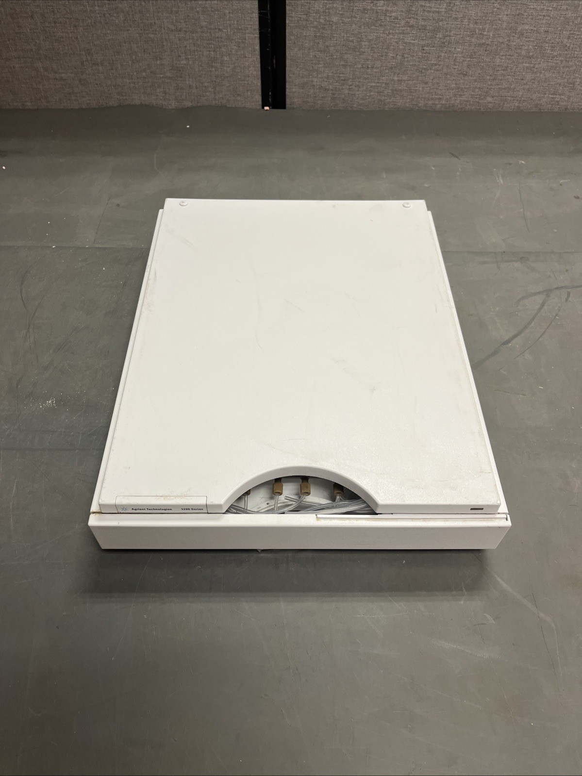 Agilent Technologies 1200 Series G1322A HPLC Vacuum Degasser Module | USA SELLER