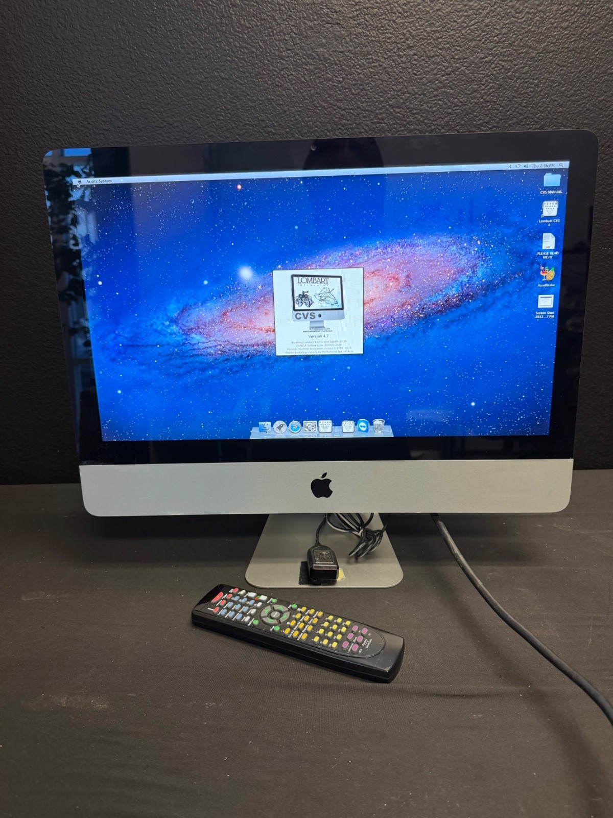 Apple Visual Acuity Monitor-Good Condition!