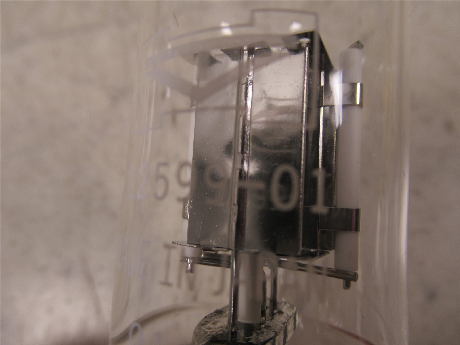 Hamamatsu L2599-01 Spectrophotometer Lamp Deuterium