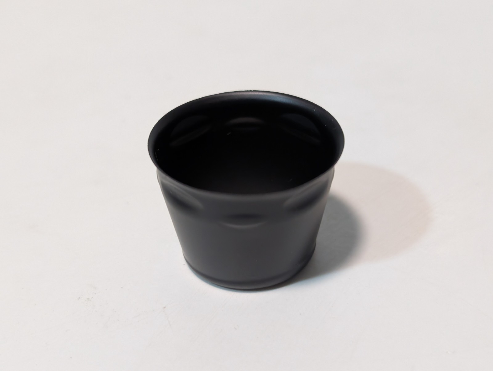 Lot of 64: Unbranded plastic disposable eyecups for microscope eyepiece, black