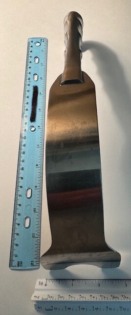 Walker Abdominal Retractor, 12 inch long, 2 7/8 inch wide, 3.25 inch depth