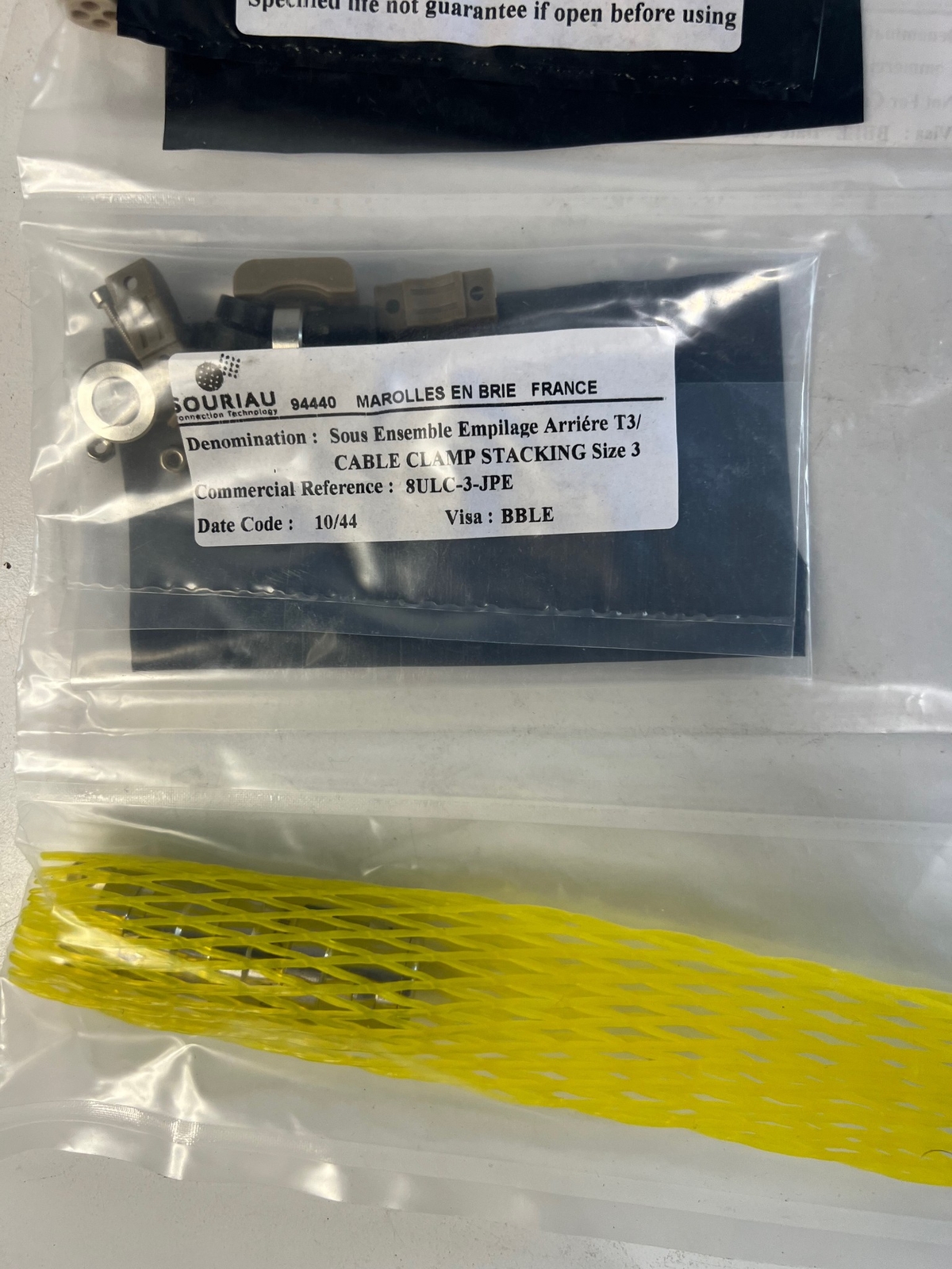 SOURIAU SS Push/Pull Plug Connector 4-Position Size-3 Male/Pin-Contact/Crimp P5