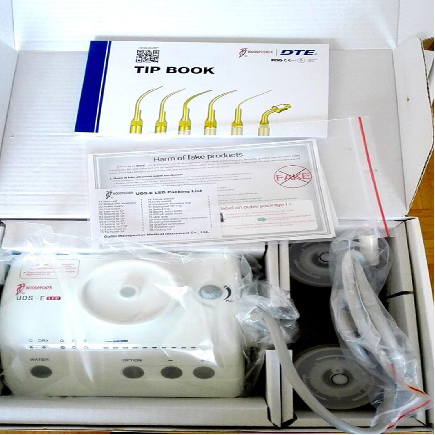 100% Original Woodpecker UDS-E LED Dental Ultrasonic Piezo Scaler Handpiece FDA