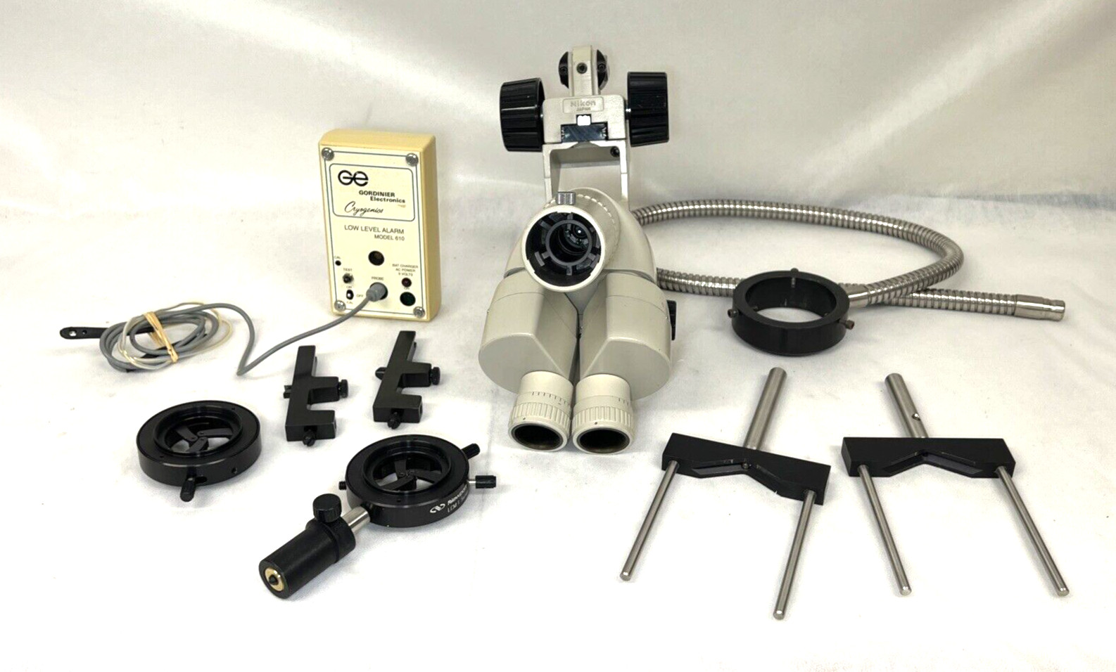 Nikon SMZ-2T Stereozoom Trinocular Microscope Body Gordinier Cryogenic Alarm