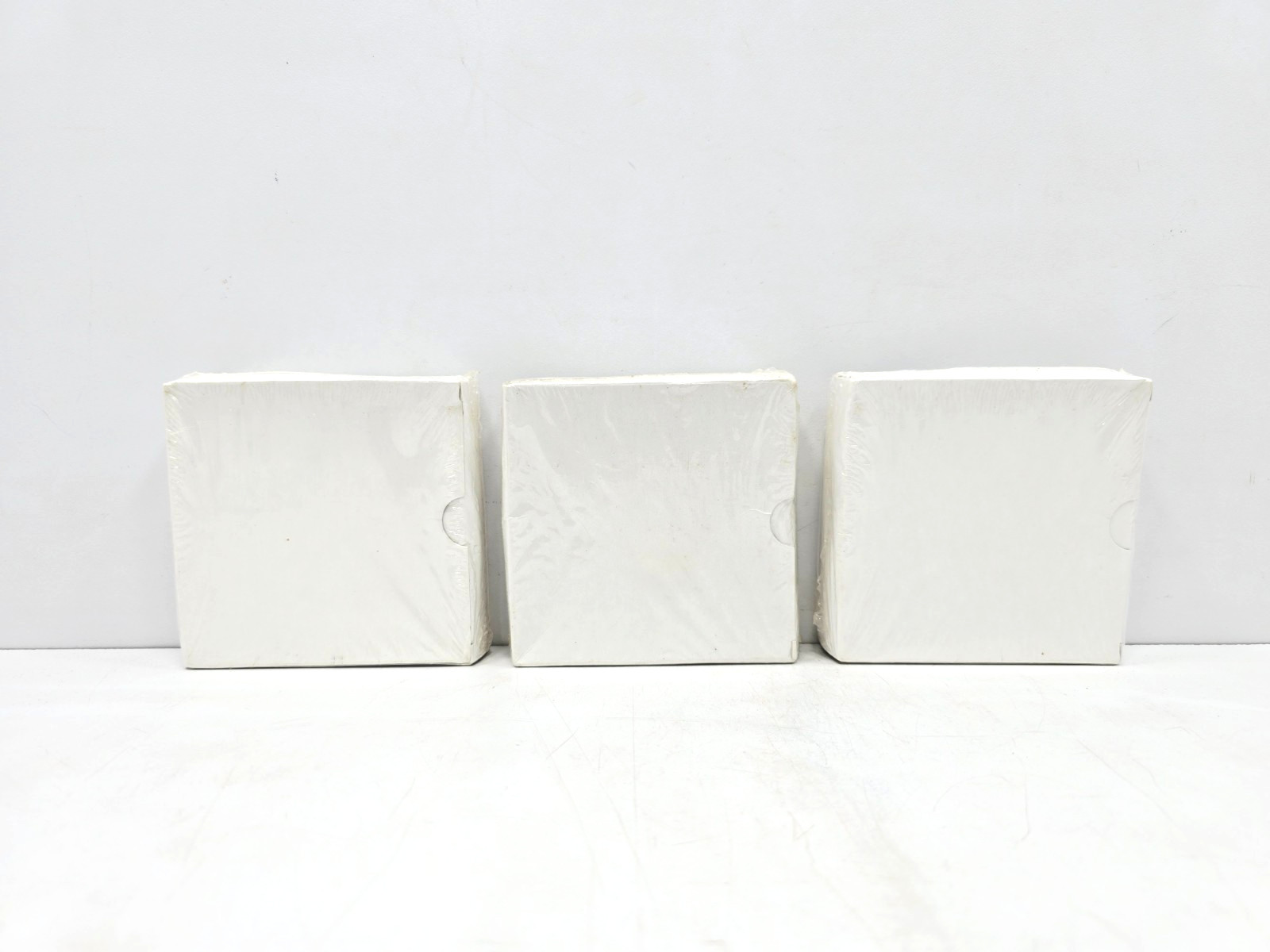 RF-002N-090 QUANTITATIVE FILTER PAPER 90MM CIRCLES ( 100 PCS EACH BOX ) LOT OF 3