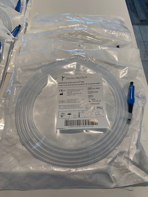 (37) Dornier SingleFlex Holmium Medical/Surgical Fibers 200 270 600 100 µm YAG