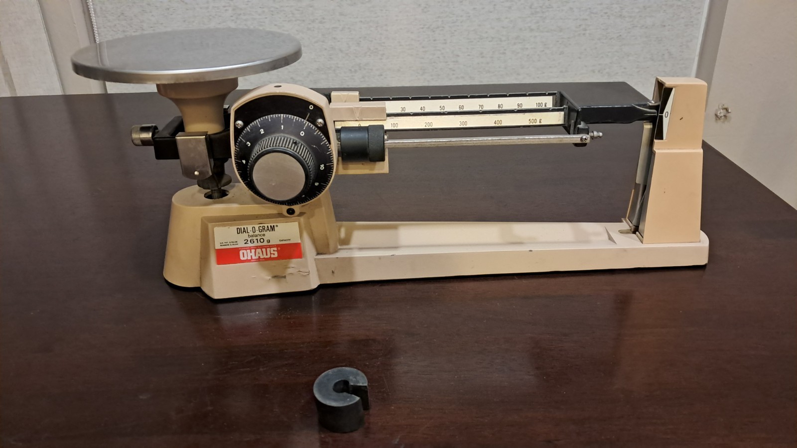 Ohaus Dial-O-Gram 1650-00 Mechanical Balance Scale 2610g Capacity Laboratory