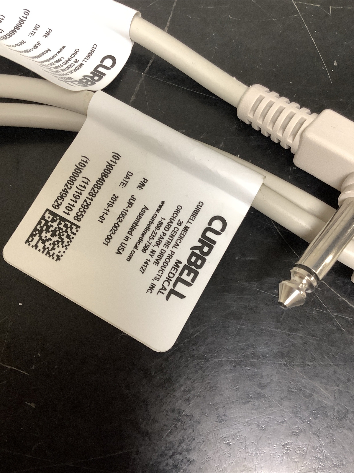 Lot of 4 Curbell Medical Adaptors JUP-1050-002-001 and JUP-1052-002-001