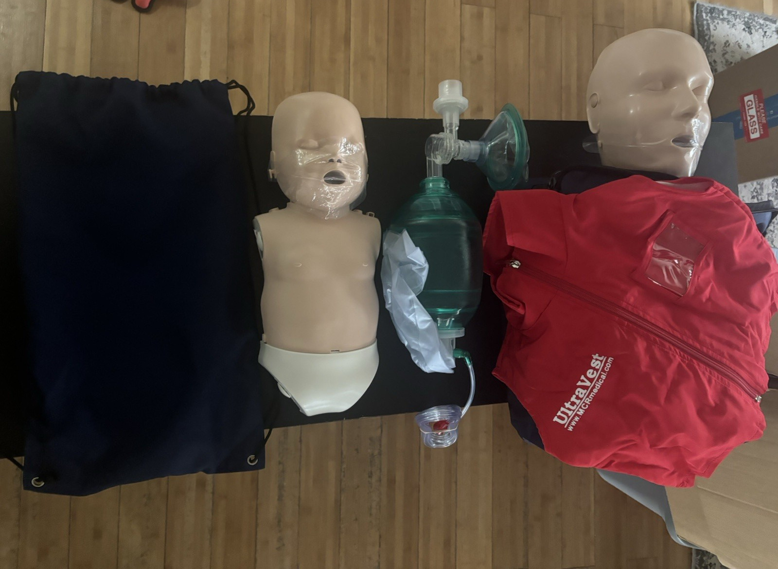 UltraVest CPR Training Manikin Heads & Torso w/ Jacket, Mask & Carry Bag