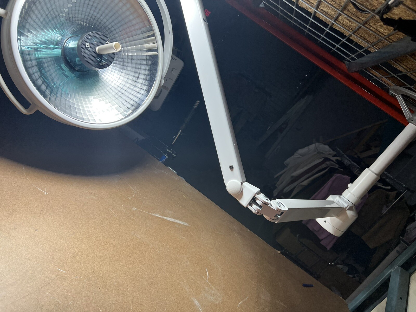fed Medical mod FMI 301 cnx Surgical lamp