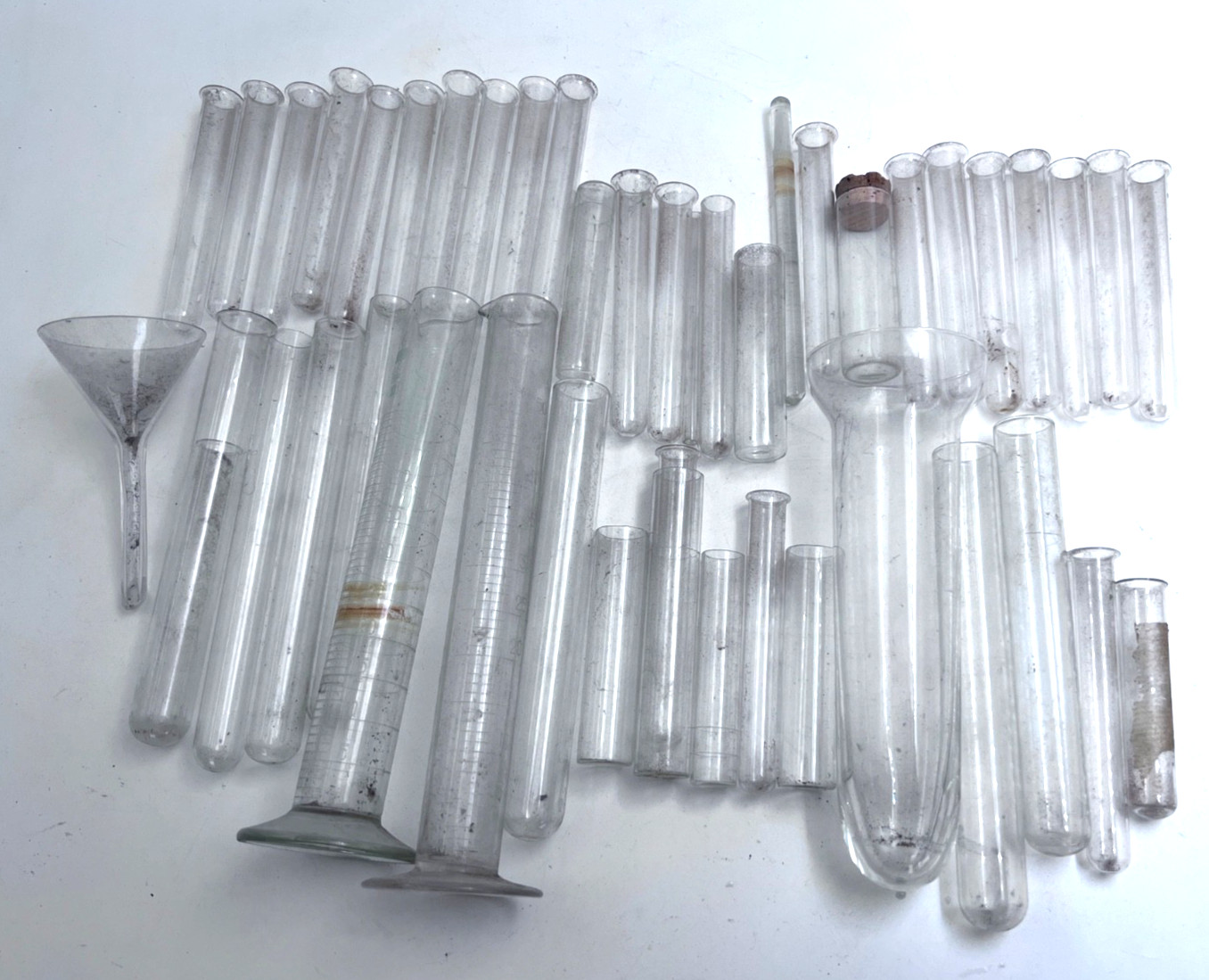 Large Lot of Mixed – Lab/Chemistry Glassware Tubes