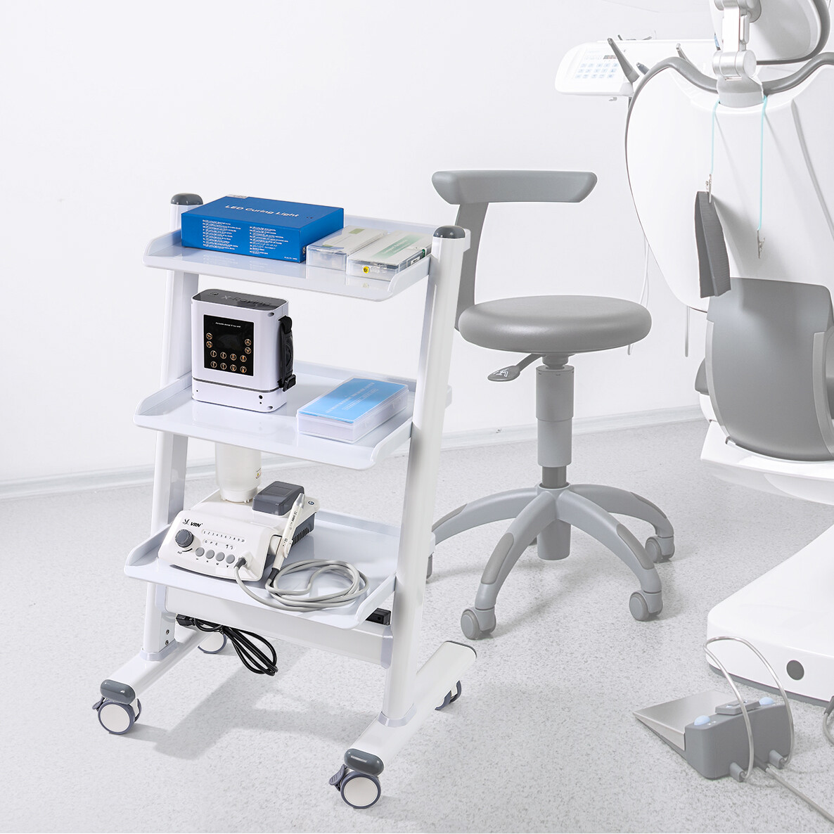 3/4/5 Drawer Dental Mobile Trolley Built-in Socket/Trolley & Auto-water System