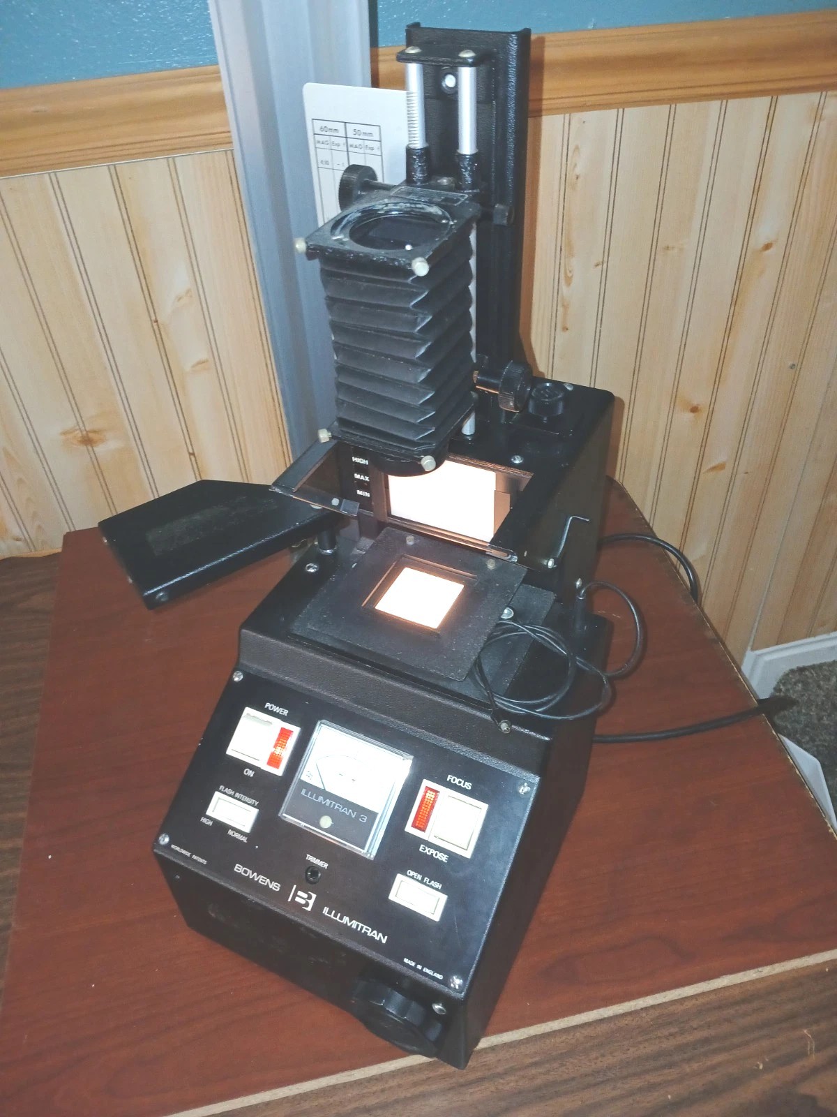 BLACK Bowens Illumitran 3C Slide Duplicator Minolta Xg1/mount. Schneider 60mm