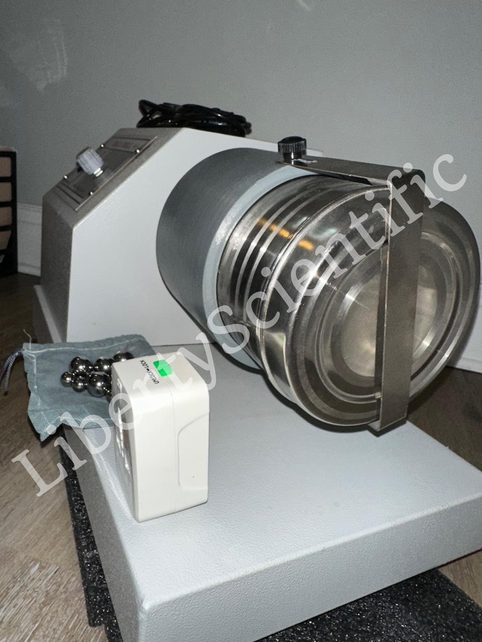 110v USA Laboratory Ball Mill 2 kg Heavy Duty 10(15mm) & 35(8mm) SS Balls