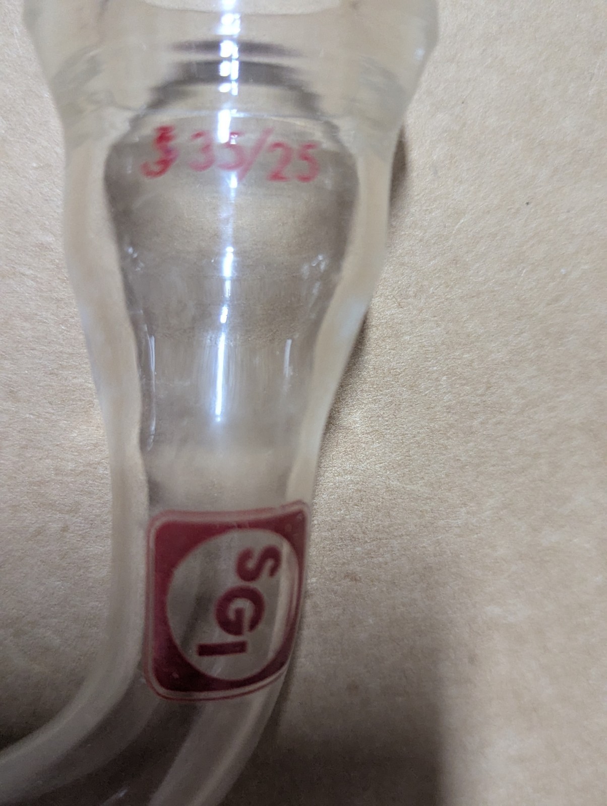 Glass Adapter 90 Degree Angle. 28/15 male ball joint to 35/25 male ball joint