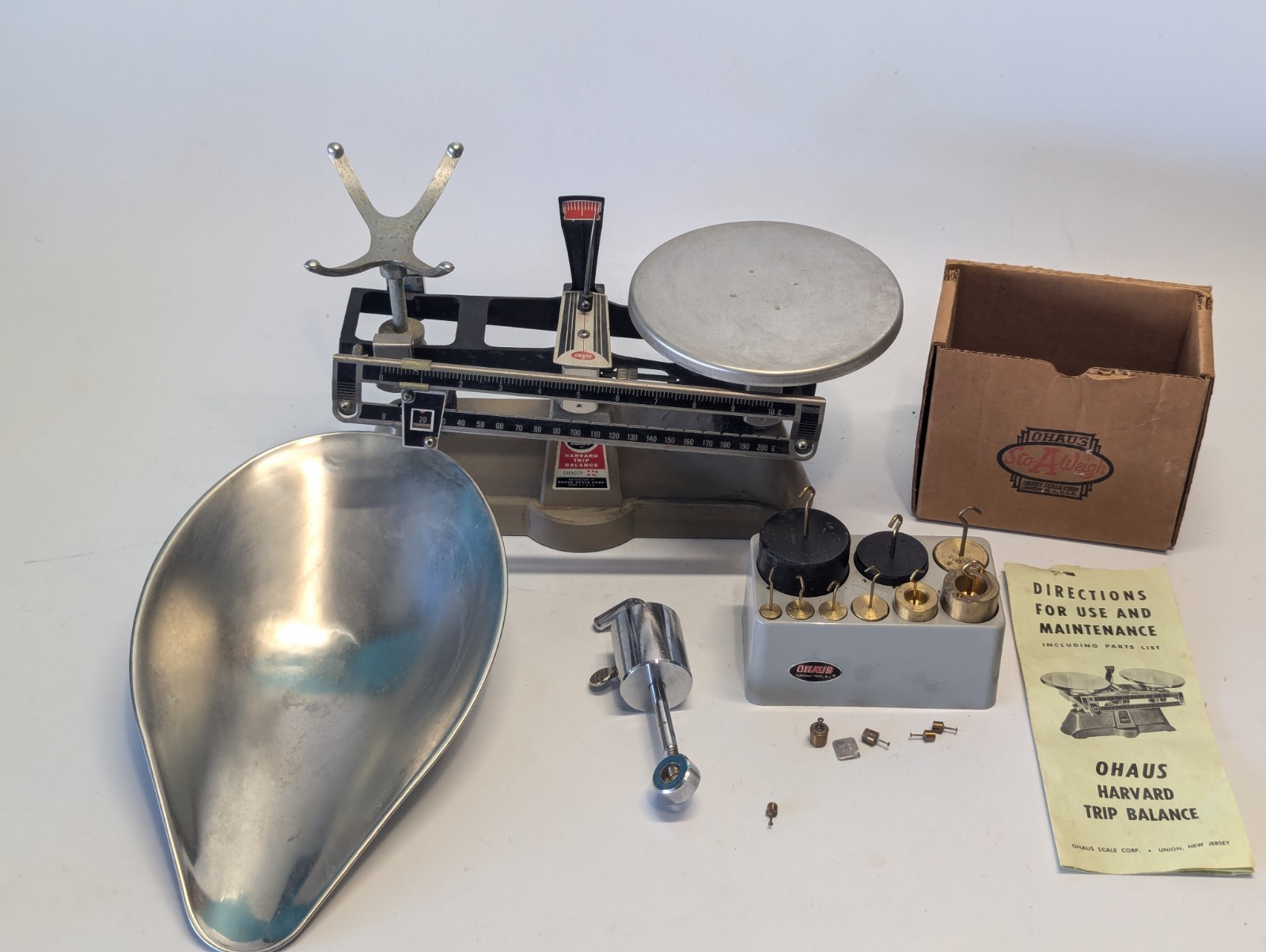 OHAUS Harvard Trip Balance KIT 2kg – 5lb Laboratory Beam Scale Lot With Weights
