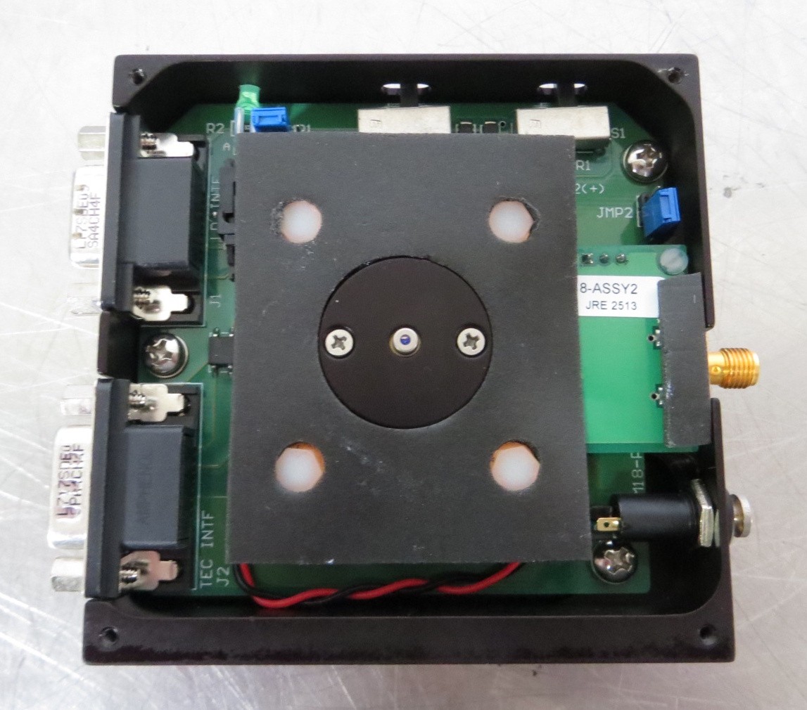 T203318 Thorlabs TCLDM9 TE-Cooled Laser Diode Mount w/ Unknown Diode