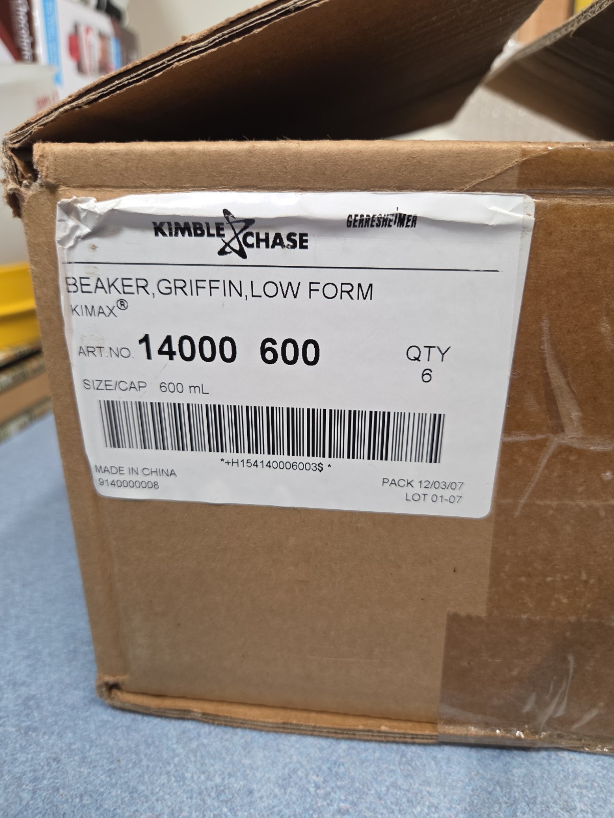 KIMAX Glass 600mL Graduated Low Form KIMBLE Beakers 14000