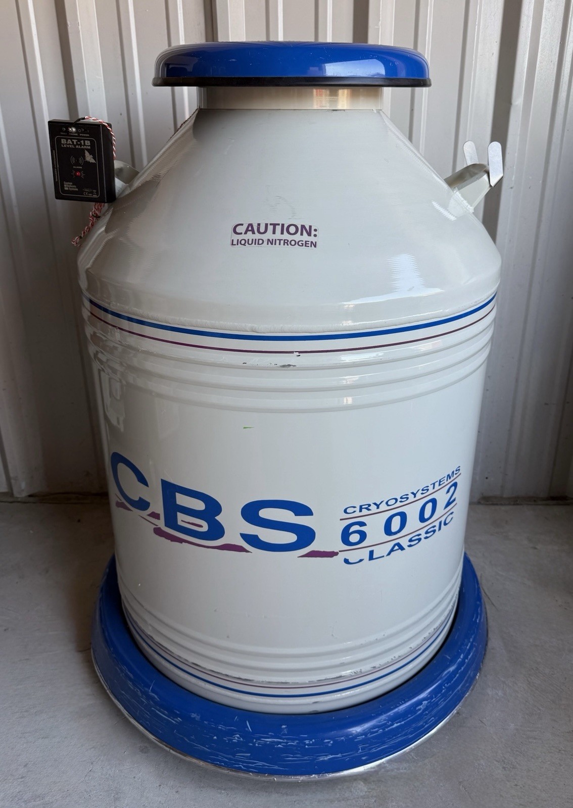 CBS Cryosystems 6002 Classic 175 Liter Nitrogen Tank w/ BAT-1B Level alarm