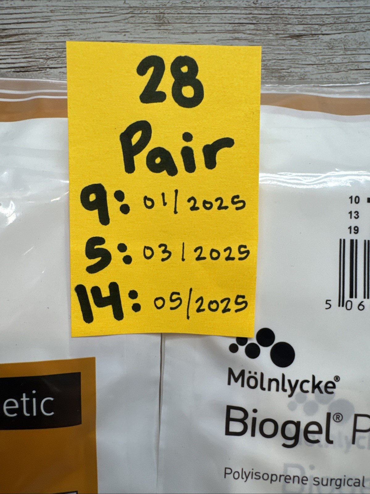 Biogel PI Surgical Gloves Sterile Molnlycke *28 Pair* Size: 7 *See Dates*