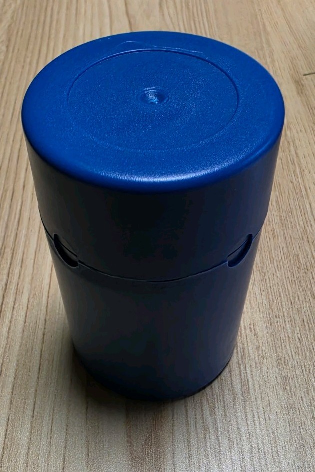 LARGE Plastic Encased Lead VIAL PIG Storage Container (approx 4″H x 2.4″W)