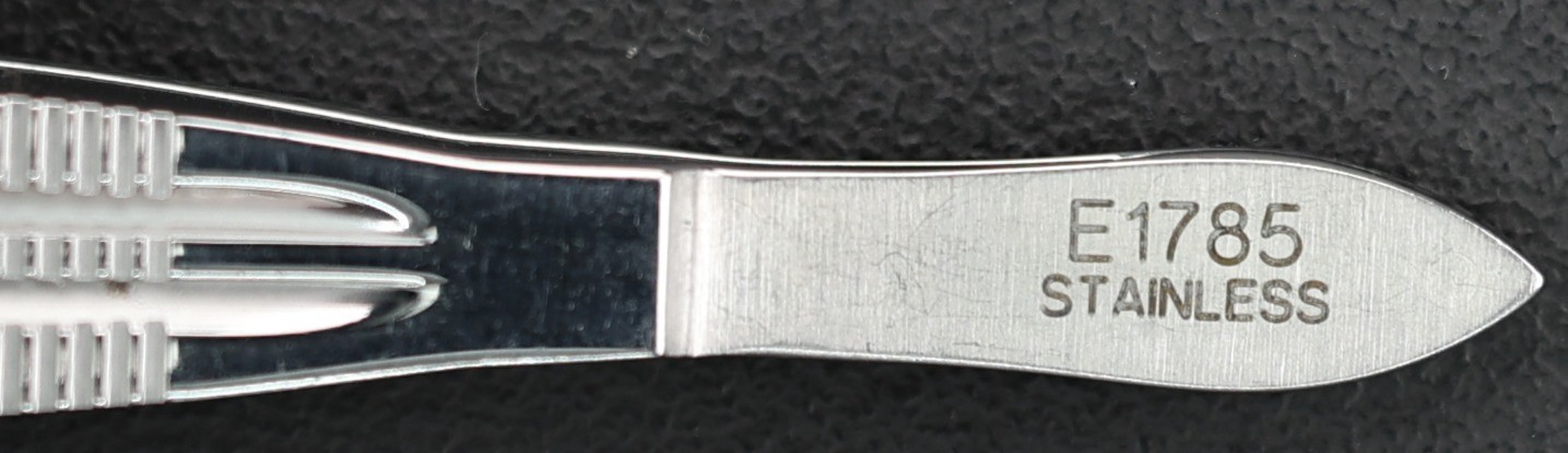 Storz E1785 Castroviejo Suturing Forceps, 0.5mm Bayonet, 6mm Platform, 106mm