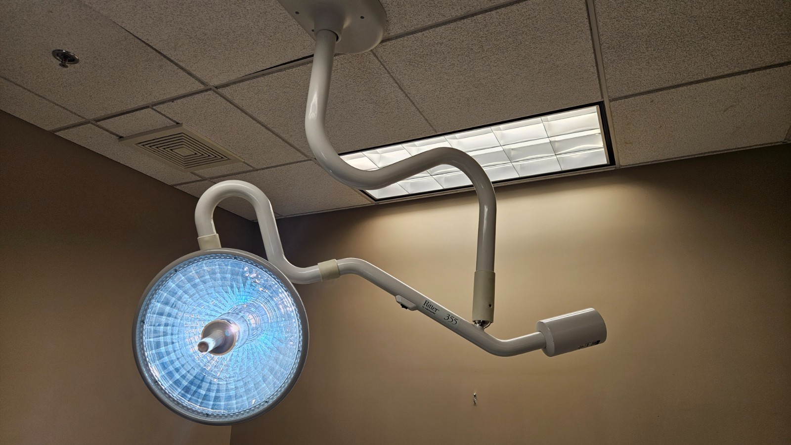 Ritter by Midmark 355 Medical Exam Light