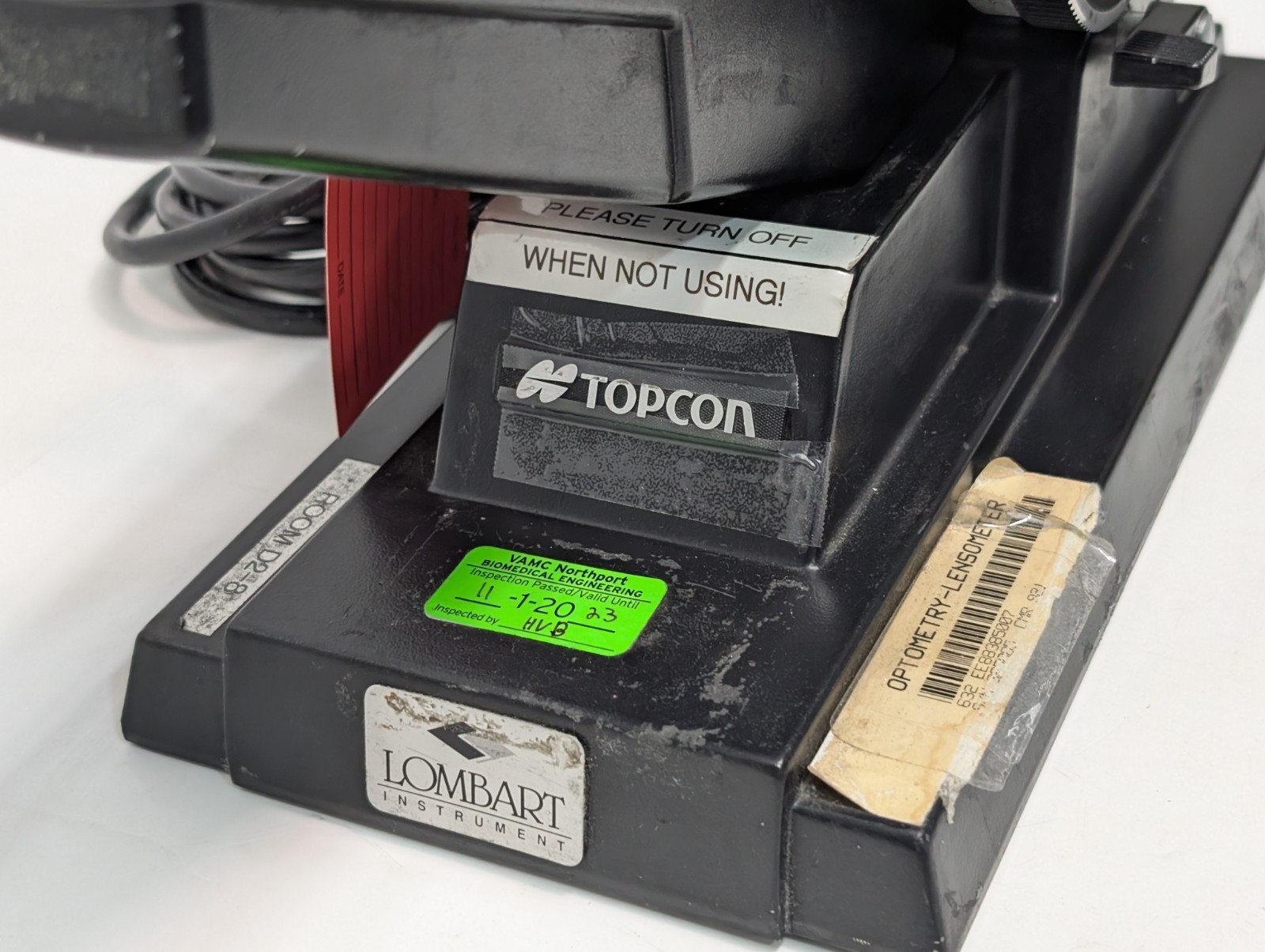 Topcon Corporation LM-6E Lensmeter, Made in Japan, 120V, 15VA, 50/60Hz *As-Is*