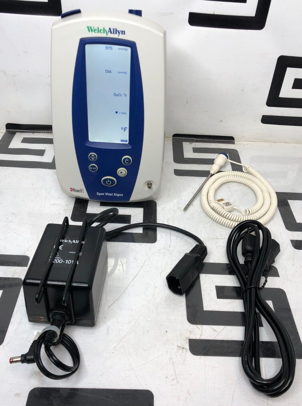 Welch Allyn 42MTB Vital Signs 420 Series Spot SPO2 NIBP BP TEMP Power Supply BAT