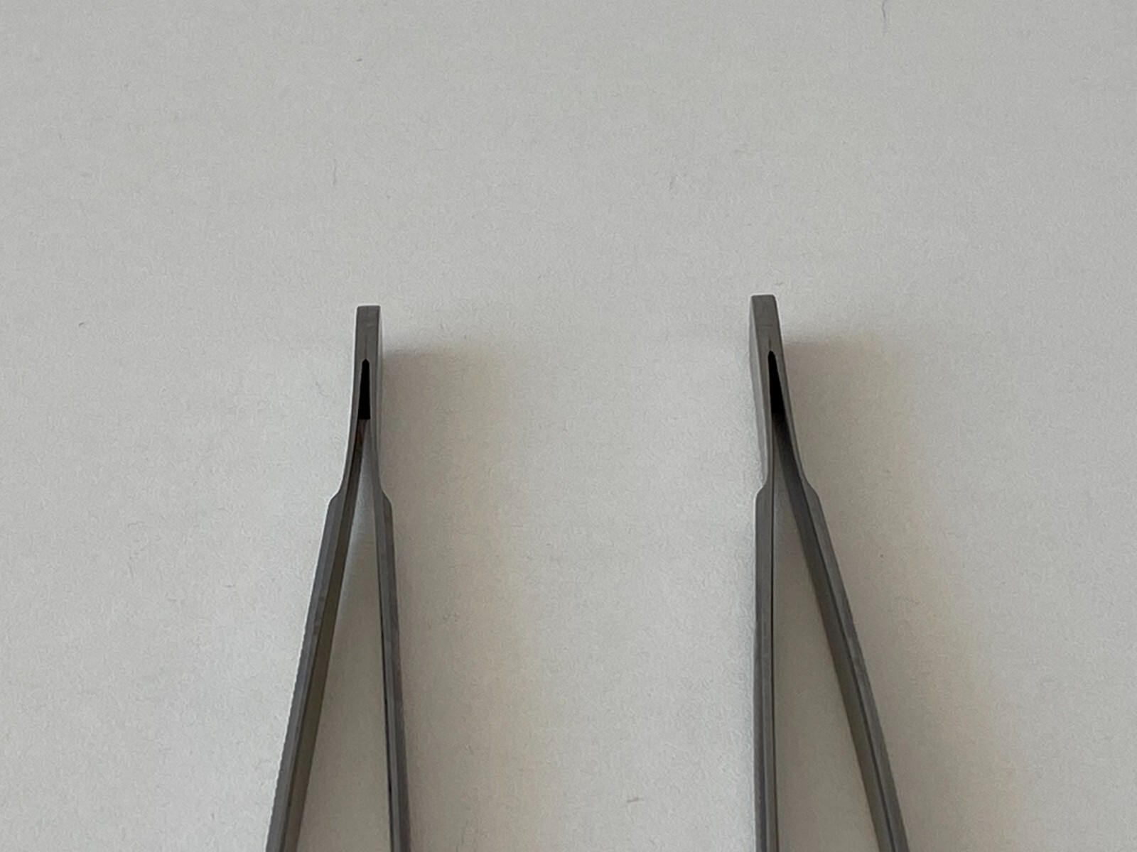 L35: Lot of 2 W.Lorenz 01-9095 Forceps