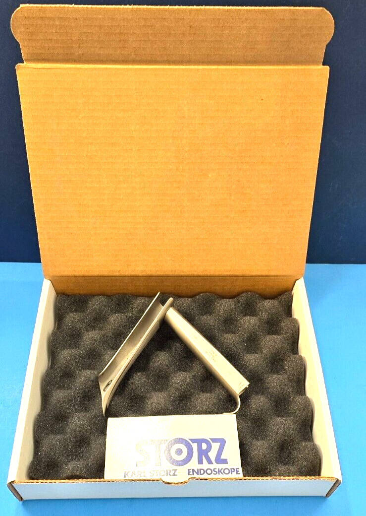 Karl Storz 8576 B Surgical Parsons Operating Laryngoscope Adult Size 4