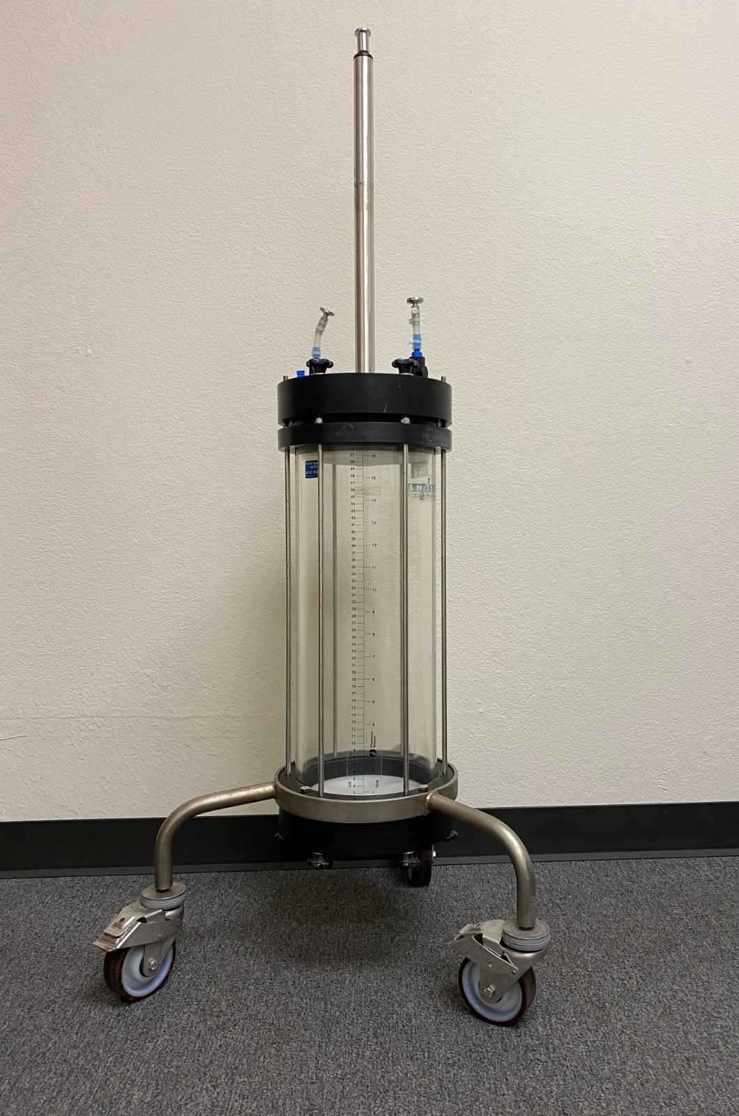 Amersham Biosciences 56-1176-59 INdEX Chromatography Column 16L 3 Bar