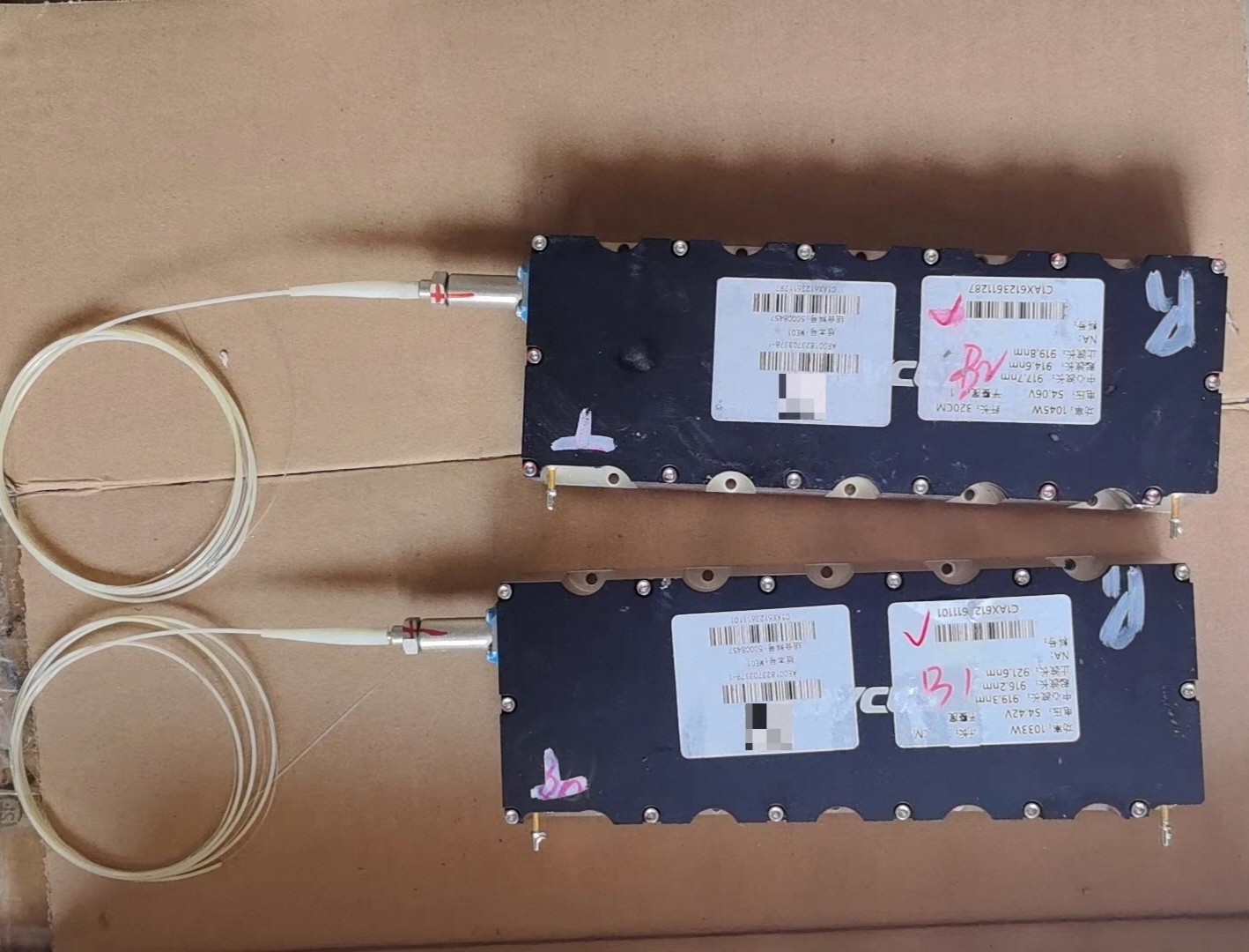 1PCS Used Raycus Diode-Pumped 1000W Laser with Laser Pump Source
