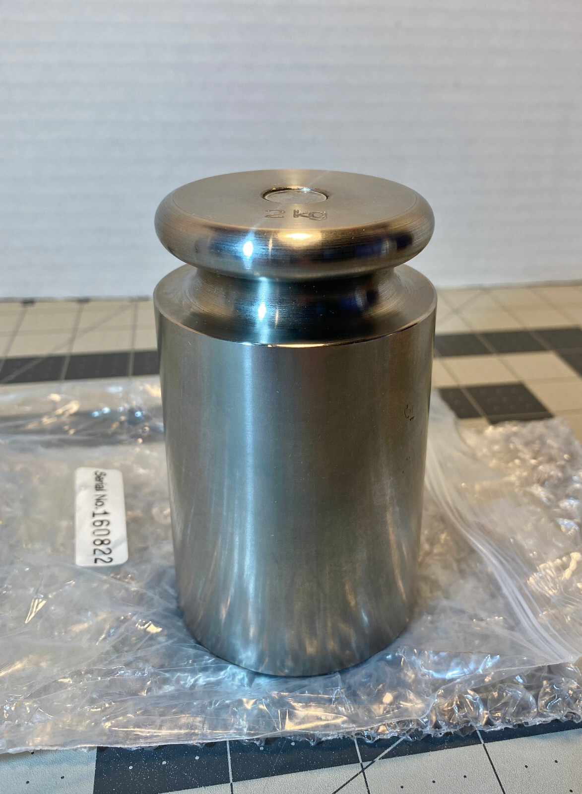 Troemner 2000g / 2kg Stainless Calibration Weight, Class 7 – 61026S – No Cert