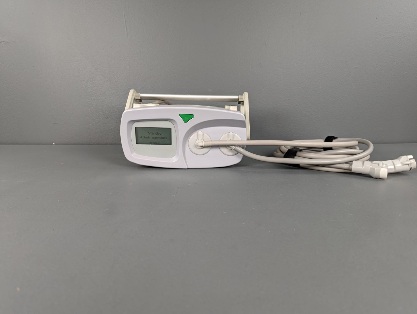 Huntleigh Flowtron Universal AC600 DVT Pump with Warranty & Large Calf Garments