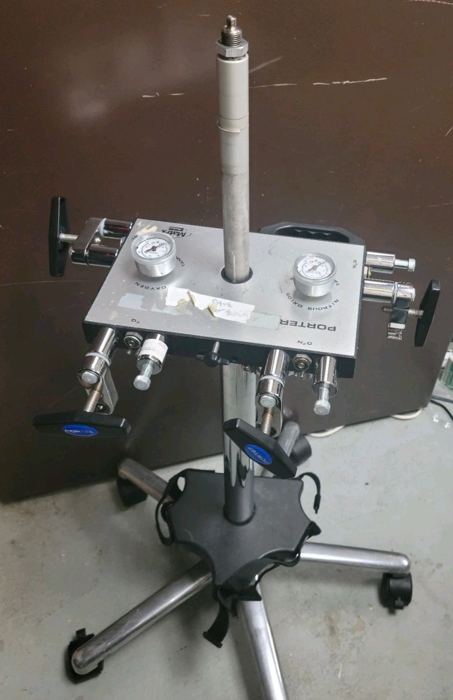 Porter MXR 3000 Nitrous FLowmeter with Parker Matrx 4 Tanks Cart Only