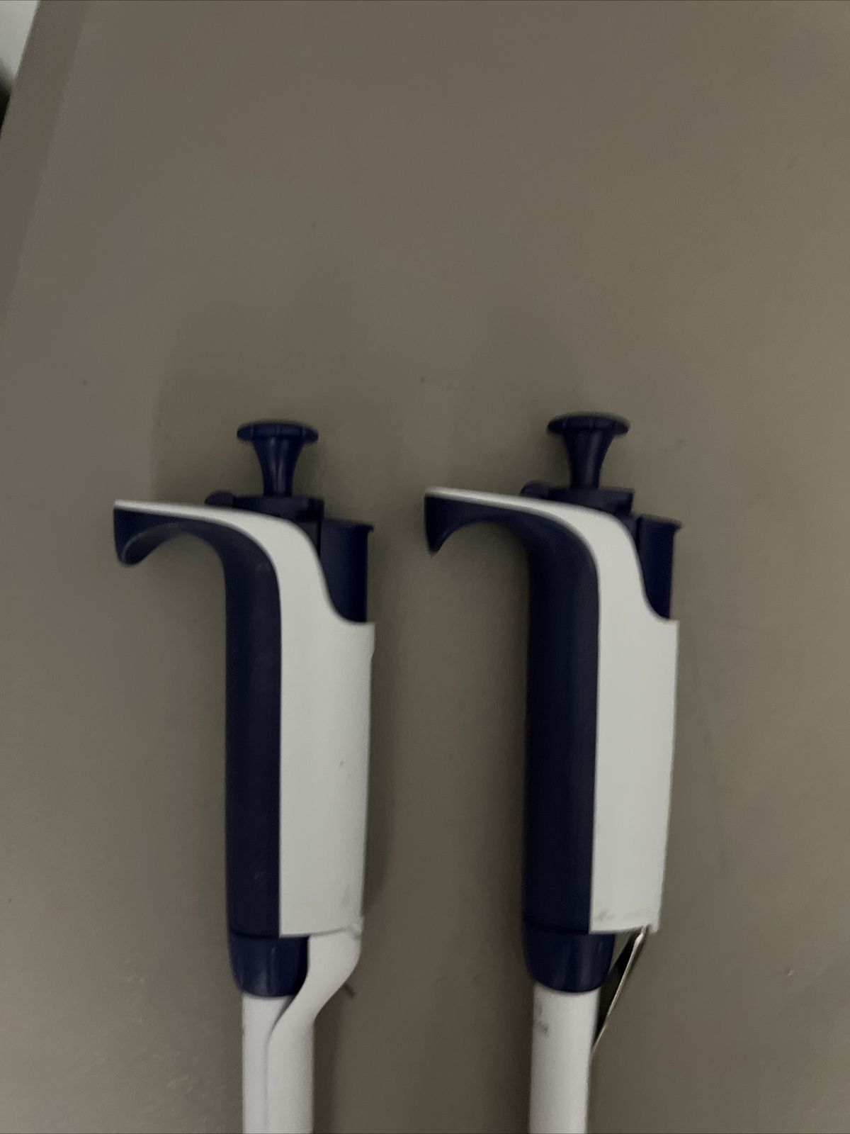 ONE Rainin L-1000 XLS Pipet-Lite LTS Pipette 100uL-1mL Pipetman Pipettor
