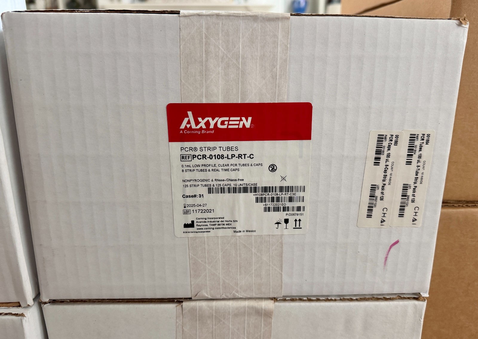 AXYGEN PCR-0108-LP-RT-C Strip Tubes 0.1mL 8-well strip Optical Caps Case 10 Boxe