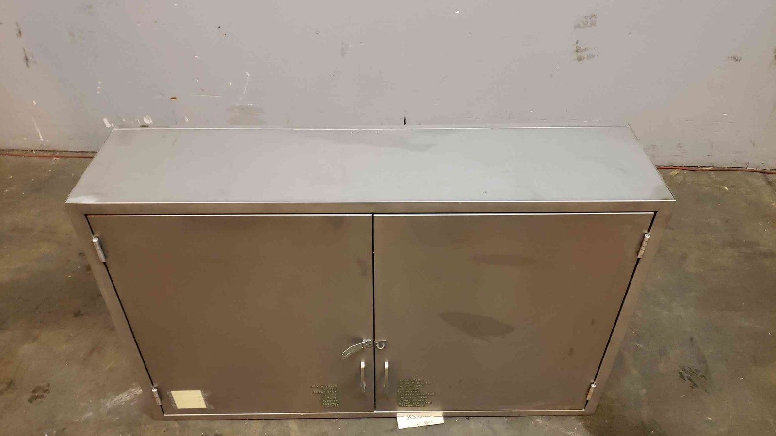 4′ Stainless Steel Solid Overhead (SKU: 3499AA)(3499AA)