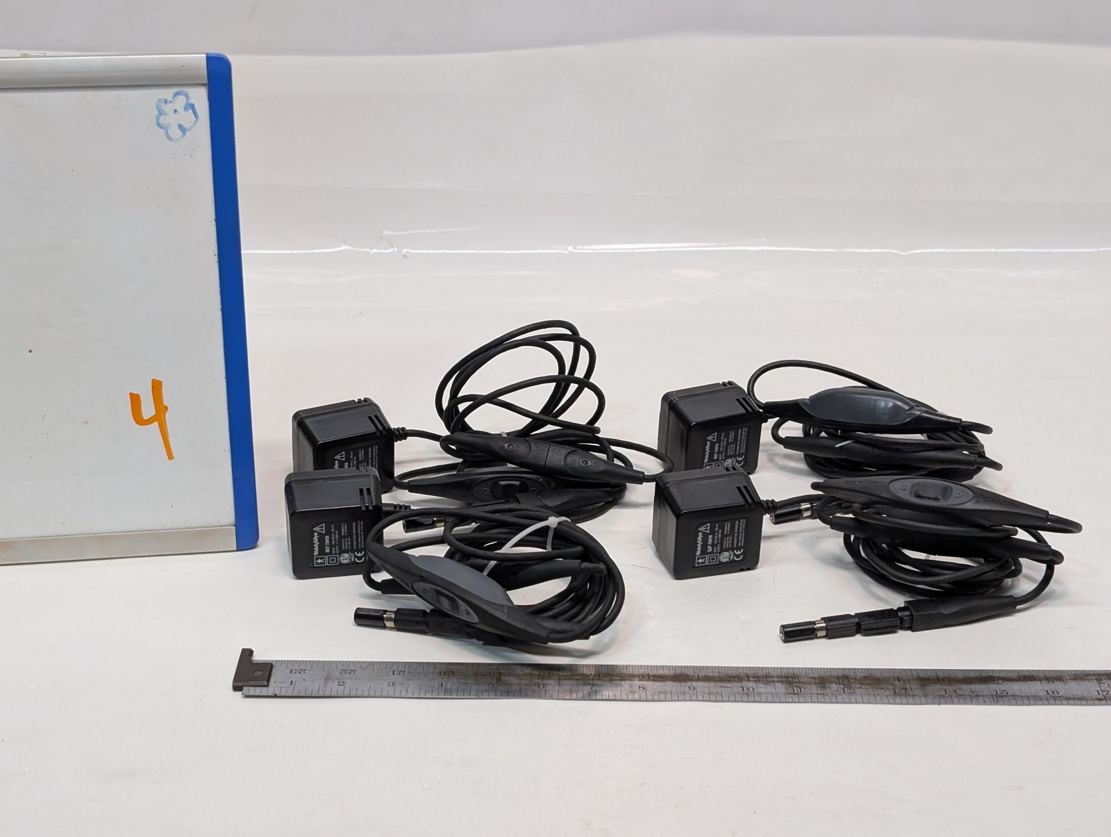 Welch Allyn 73410 power handle w/ REF 78800 lamp cord input 120V 60Hz 100 mA