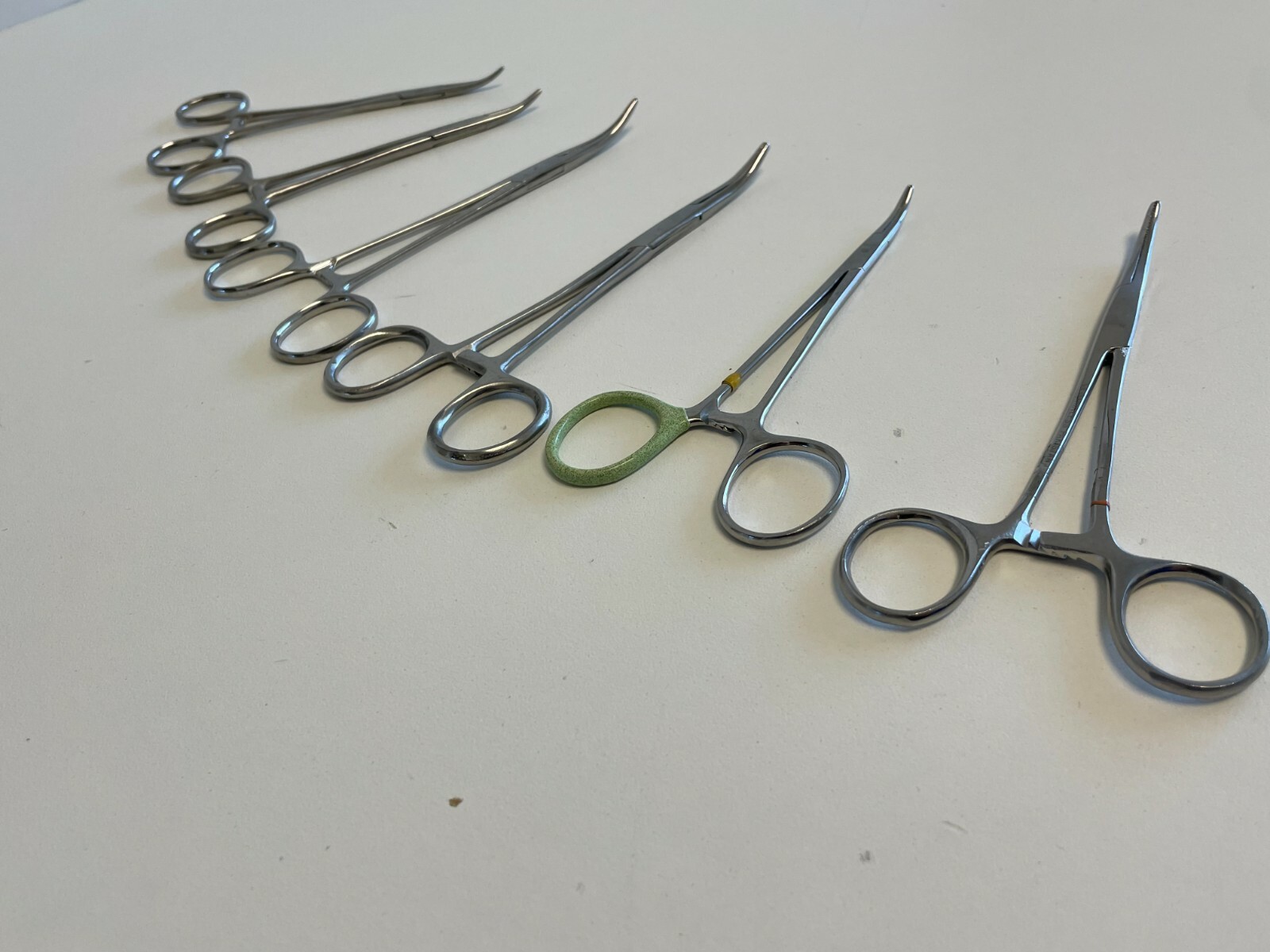 AA7: Lot of 13 Surgical Unbranded Instruments – See pics