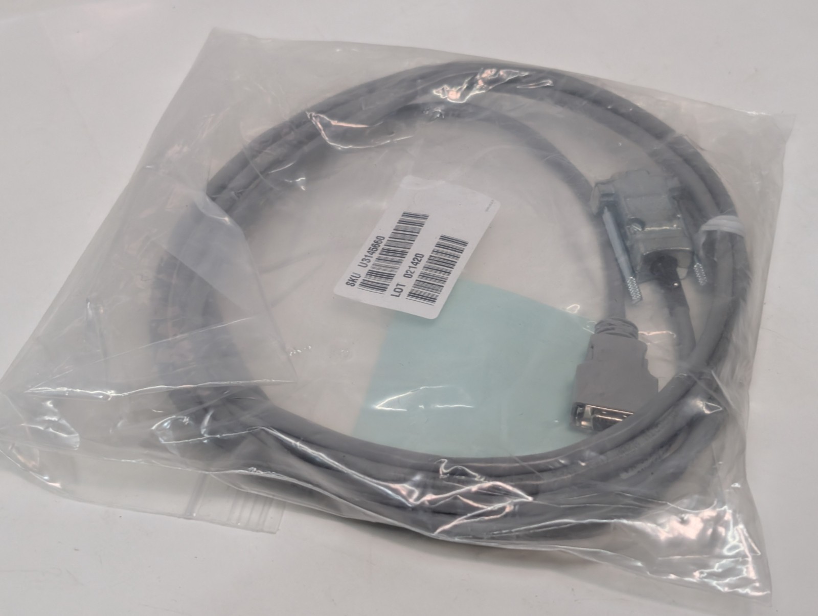 Unbranded U3145660 Gray Serial Medical Communication Cable for Endo Travel Cart