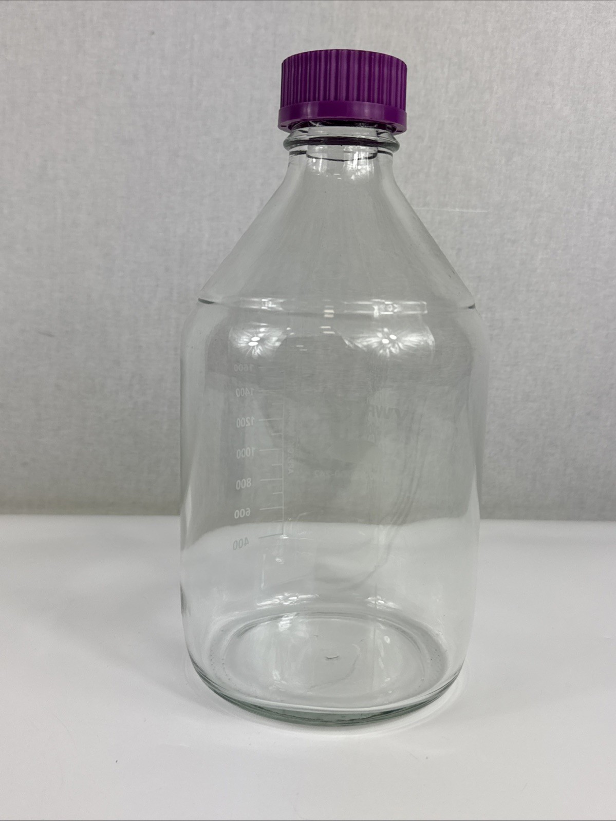 VWR NO. 89000-242 2000mL GL45 Round Media Storage Bottle Flask Culture