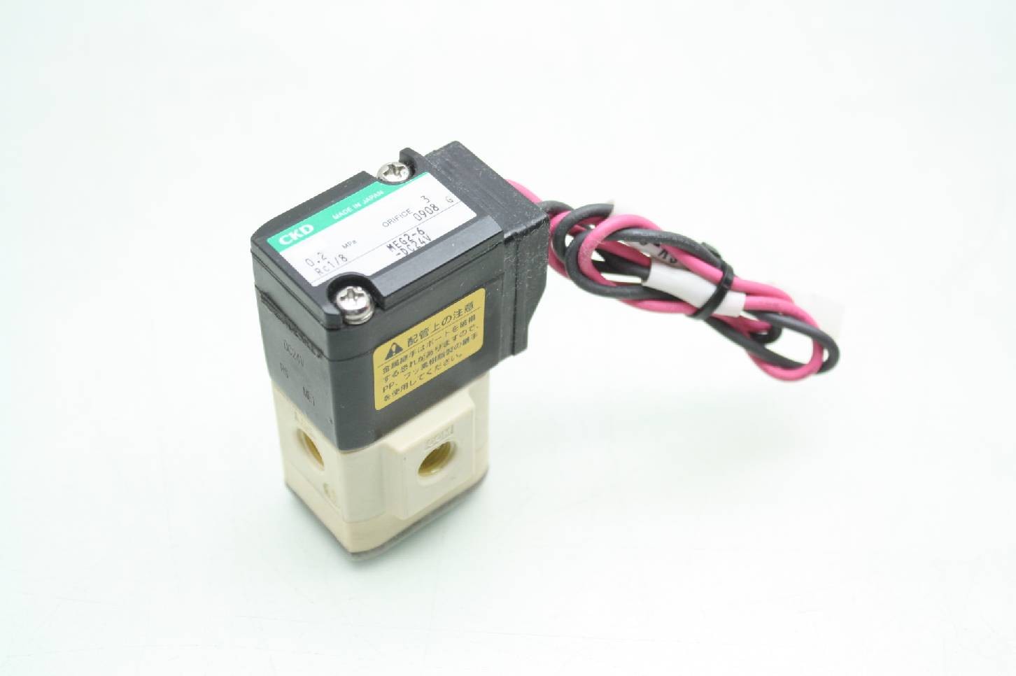 CKD MEG2-6-DC24V Solenoid Valve / 3mm Orifice / 3 Port / 24V DC / 1/8″ Rc Port